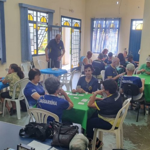 Viva Melhor premia duplas de Domin e Buraco